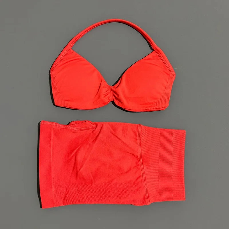 ZENVY Seamless Sculpt 2-Piece Set – Strappy Sports Bra & Scrunch Shorts Activewear