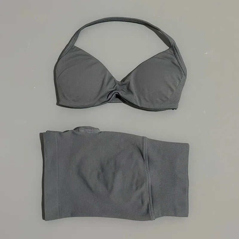 ZENVY Seamless Sculpt 2-Piece Set – Strappy Sports Bra & Scrunch Shorts Activewear