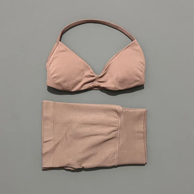 ZENVY Seamless Sculpt 2-Piece Set – Strappy Sports Bra & Scrunch Shorts Activewear