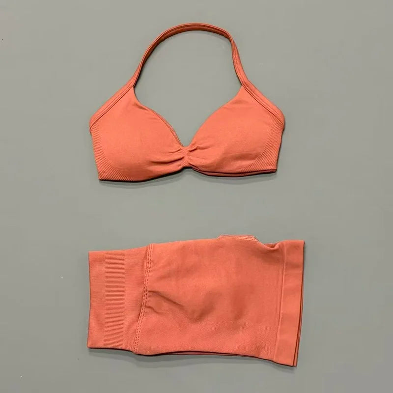ZENVY Seamless Sculpt 2-Piece Set – Strappy Sports Bra & Scrunch Shorts Activewear